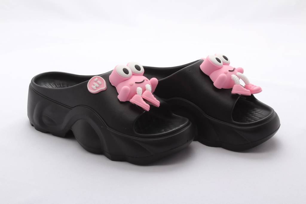 Обувь пляжная