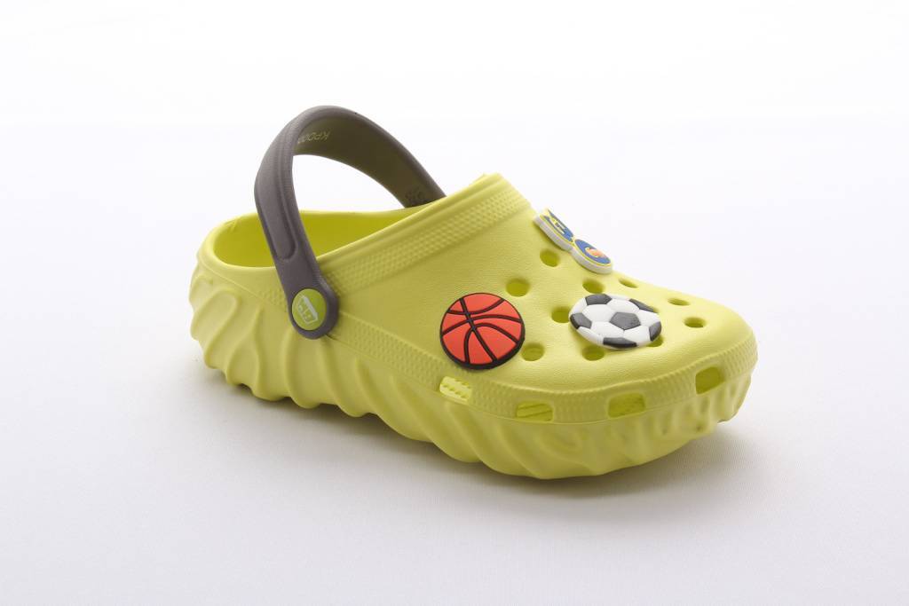 Обувь пляжная