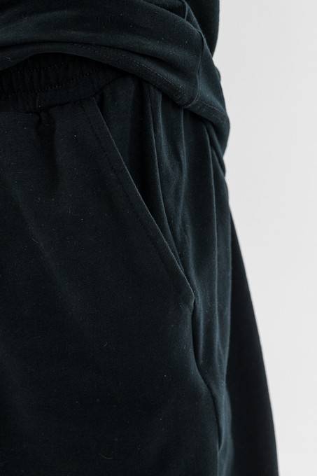 Шорты спортивные