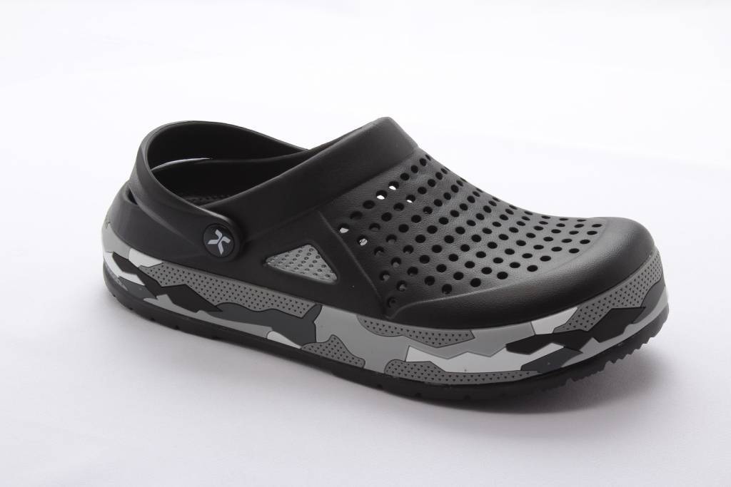 Обувь пляжная