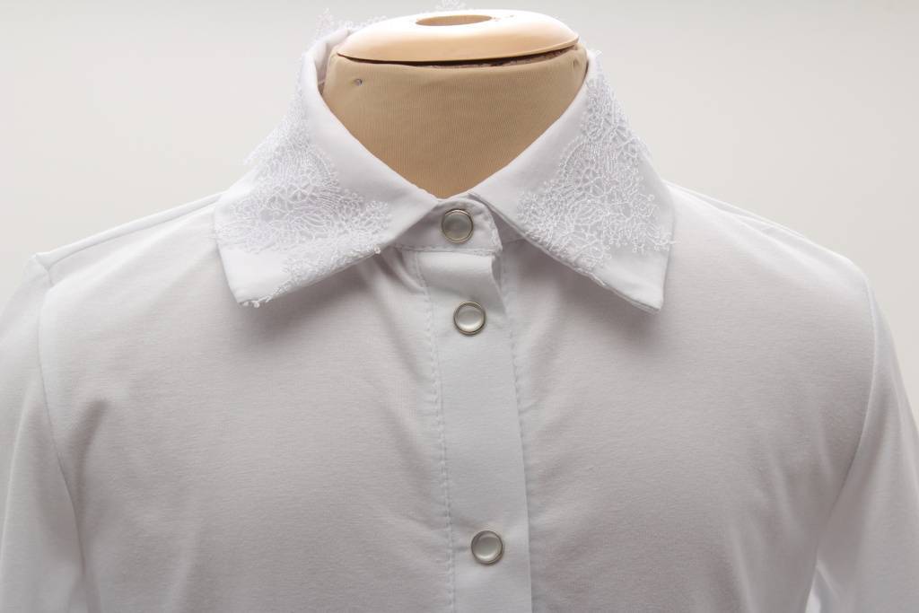 Блузка с длинным рукавом